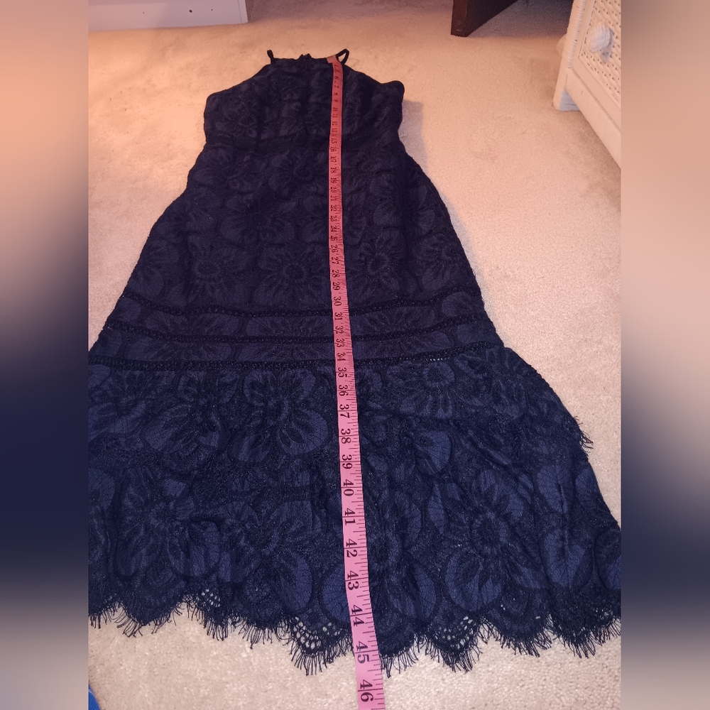 Banana Republic ~ Navy Black Lace Floral Halter Midi Cocktail Dress Size 4 - Picture 8 of 16